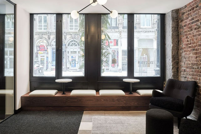 Le Petit Hotel